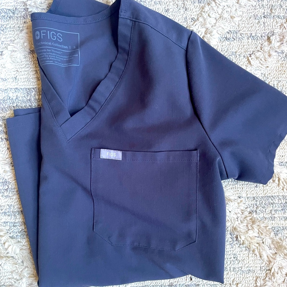 Figs charcoal Catarina